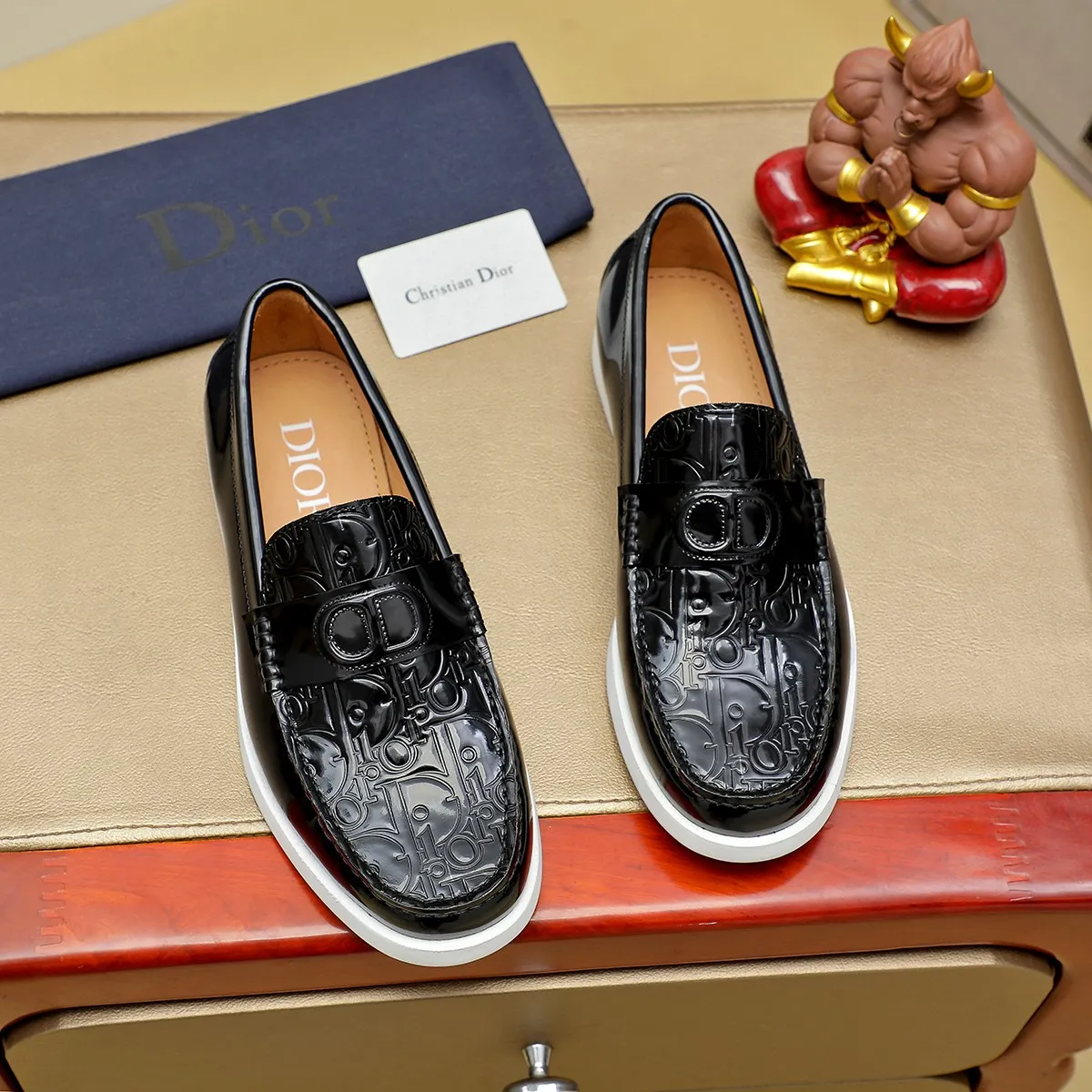 Men's clothing and shoes 💰460 💰🔥[Dior] High-end top-notch 🔝 purchasing agent 🔍🔍The latest 🇺🇸 counters are on sale simultaneously, original Italian brand · brand totem cloth sewn with brand cloth label · paired with calfskin · (high-end, nobility and class) exquisite workmanship (cow Leather lining) Sole: Original two-color sole ⚠️outsole specially provided by the original factory. Comfortable, wear-resistant, non-slip, real-life photoshoot🎬The real thing is more beautiful🔍Color: Color optional💕💕Number of yards: 39-44 (customized at 38.45.46)...